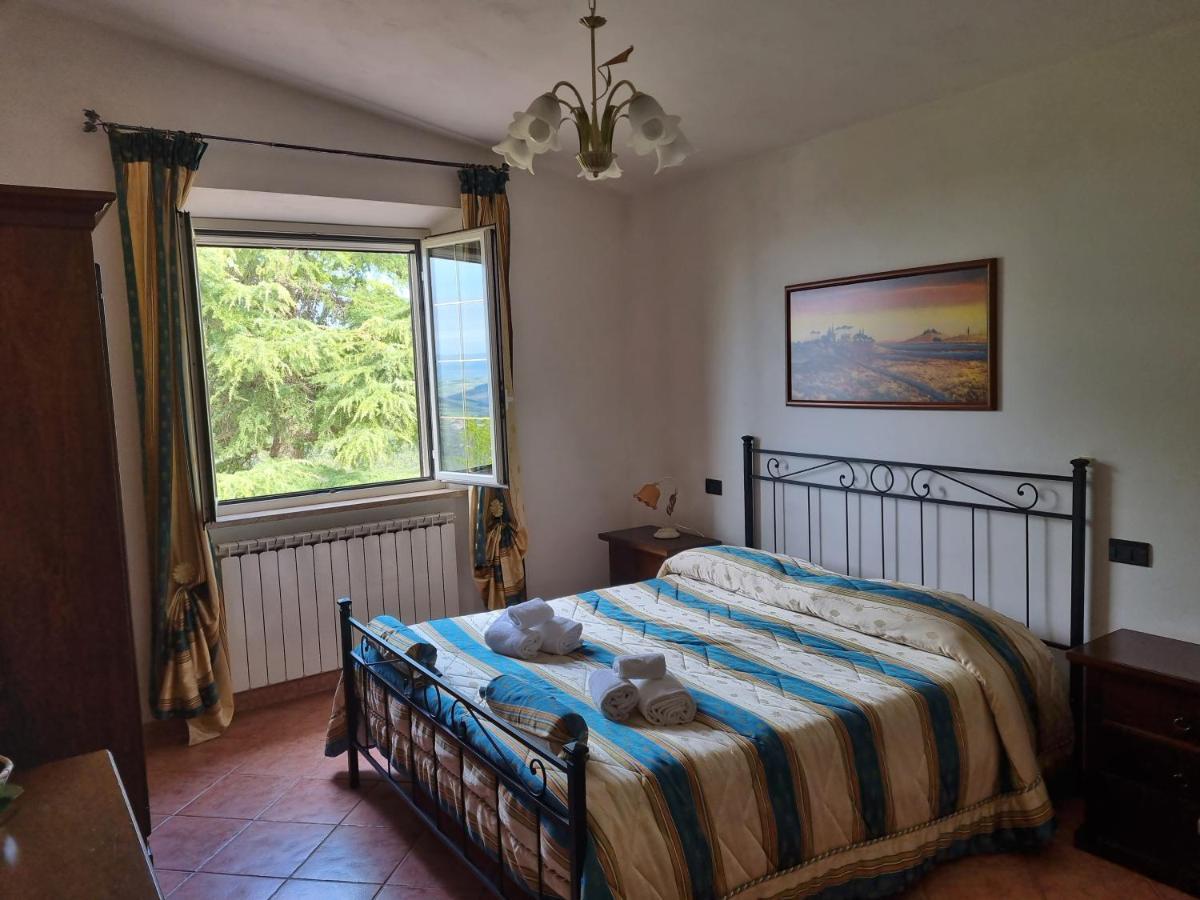 La Corte Dei Banchetti Gualdo Cattaneo Bagian luar foto
